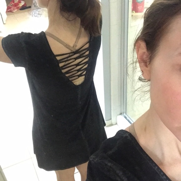 Derek Heart Dress - Picture 4 of 8